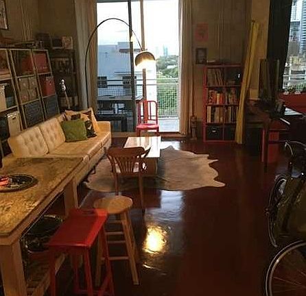 4th image of 444 NE 30th St Unit 807