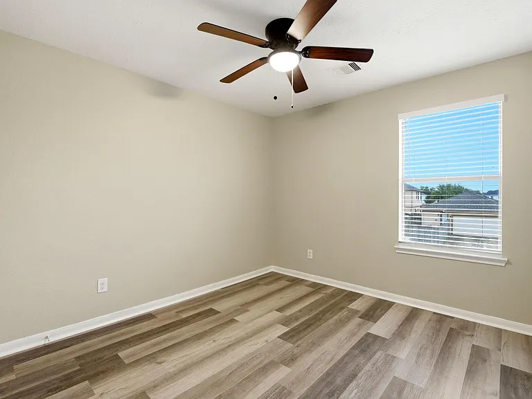 1230 Grassy View Dr — Photo 37