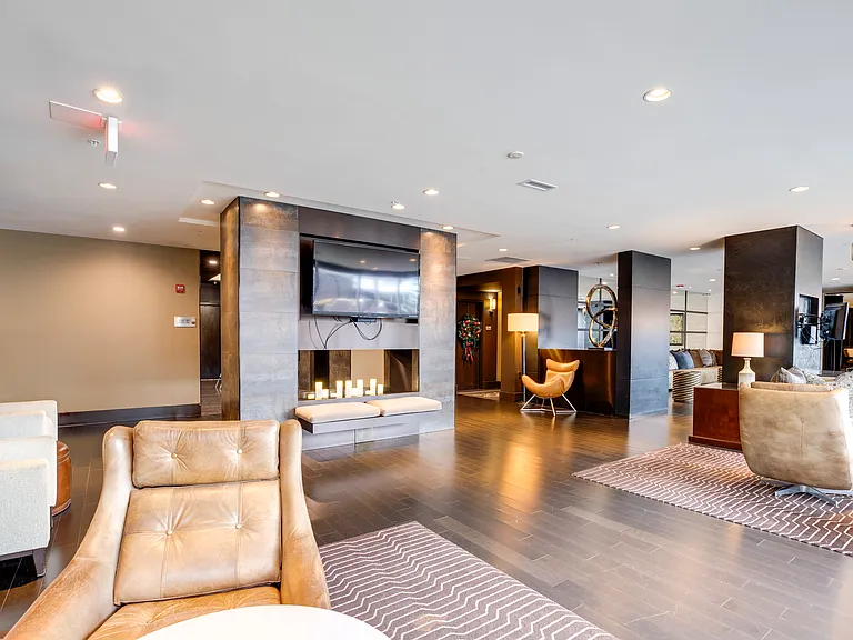 Resident lounge at Leo at Waterfront Station