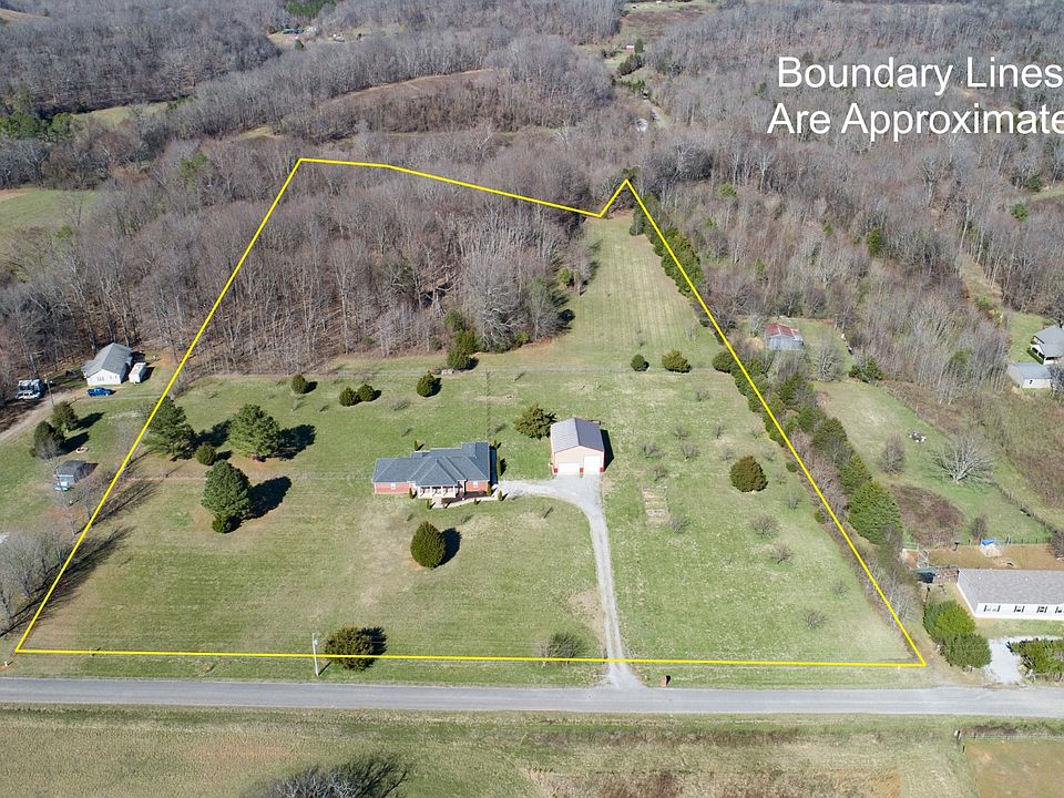1st image of 11 Henderson Rd
