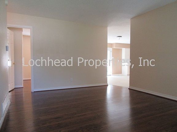3rd image of 1428 Juanita St