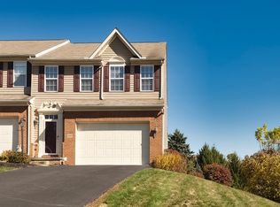 200 Maple Ridge Dr, Canonsburg, PA 15317