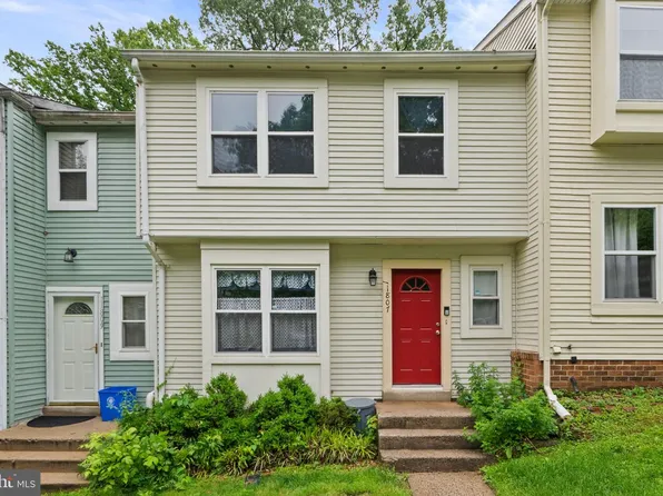 11807 Summer Oak Dr, Germantown, MD 20874