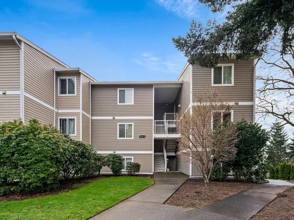 12429 NE 130th Ct APT G101, Kirkland, WA 98034
