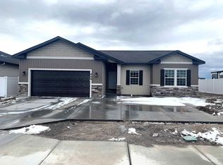 449 Southwood Ave W, Twin Falls, ID 83301