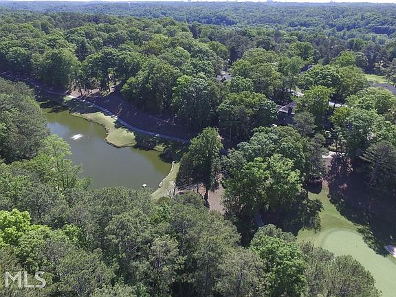2nd image of 571 Glen Eagles Cir SE #0