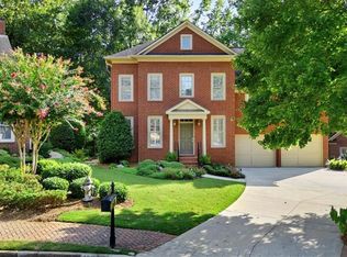 130 Heritage Ct, Roswell, GA 30075