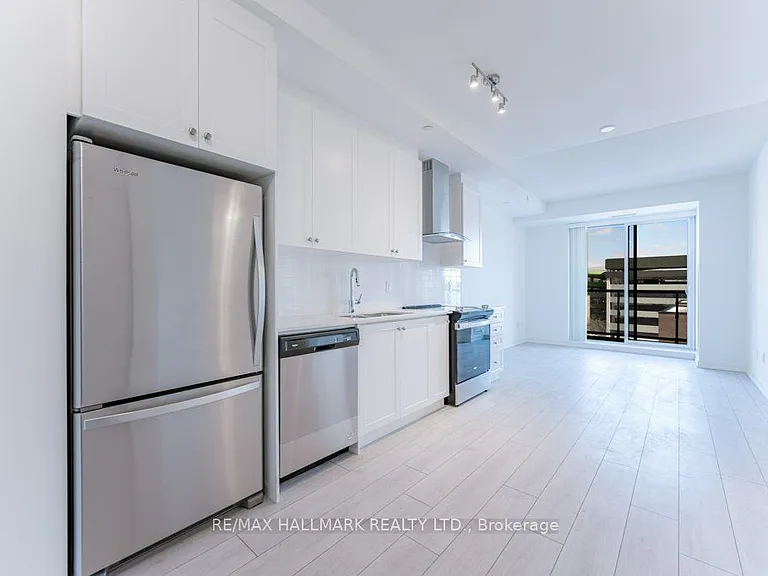 55 Duke St W #309 — Photo 2