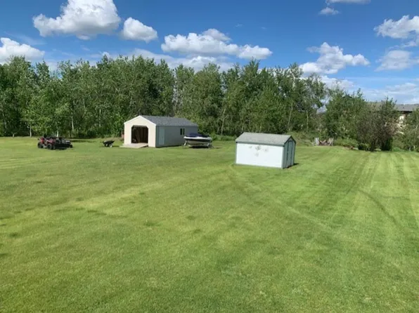 11801 78th St, Peace River, AB T8S 1Y6