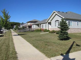 2672 Dungarvan Rd, Fitchburg, WI 53711