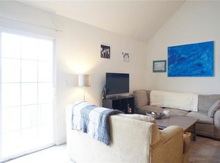 22 Ferris Ave APT 3, Norwalk, CT 06854