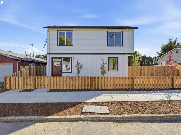 8716 SE Bybee Blvd, Portland, OR 97266