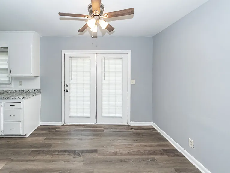 2914 Charlene Dr — Photo 7