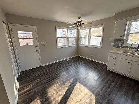 5th image of 2333 Charmingfare Dr