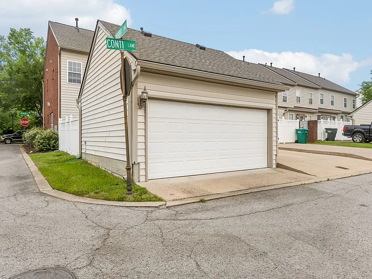 7855 Heaton Way — Photo 31