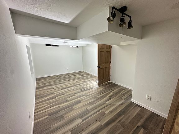 5th image of 8302 E Levitt Dr