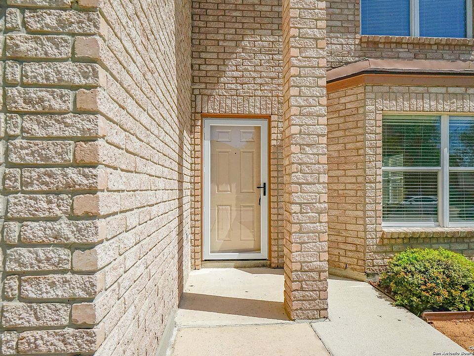 1st image of 7814 Brazoria Park