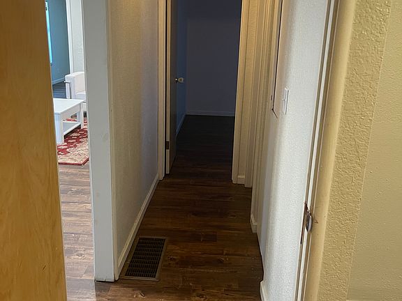 5th image of 2308 N Berkeley Ave #B