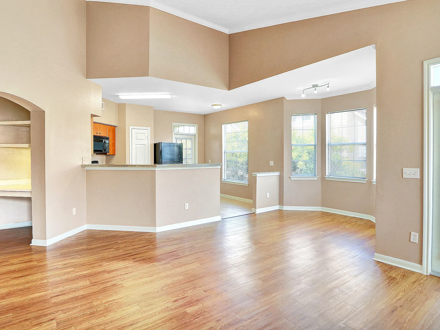 Stone Manor Apartment Homes — Photo 1