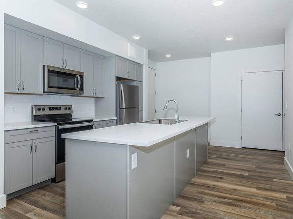 347 Eddy Dr #2000-2305