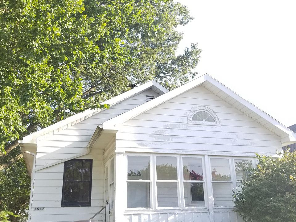1st image of 1617 E Indiana St
