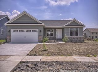 2013 Prairie Grass Ln, Mahomet, IL 61853
