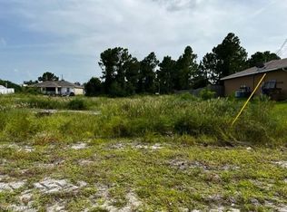 2811 27th St SW, Lehigh Acres, FL 33976