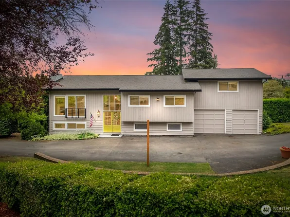 304 128th Avenue SE, Bellevue, WA 98005