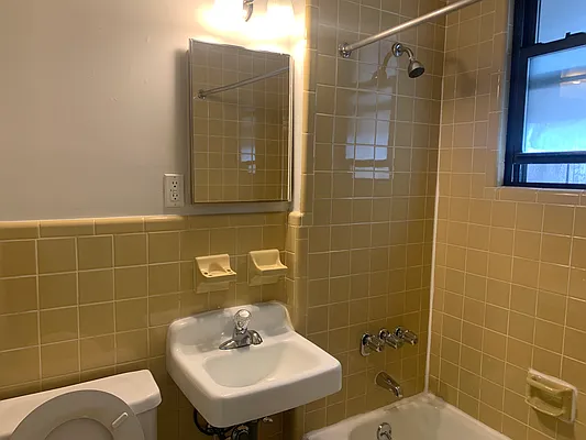 Rented by Prince Real Estate Associates LLC | media 10