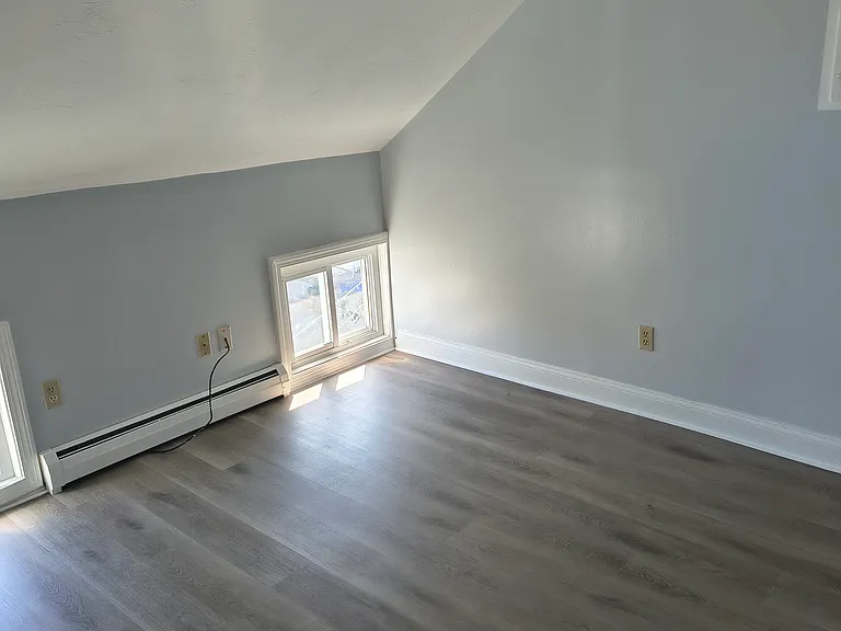60 Richmond St #3 — Photo 12