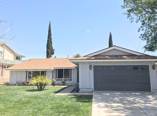 2536 N Loretta Cir, Simi Valley, CA 93065