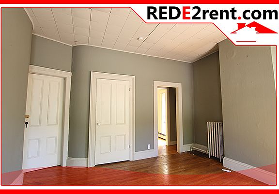 2nd image of 408 N Jackson St APT 2
