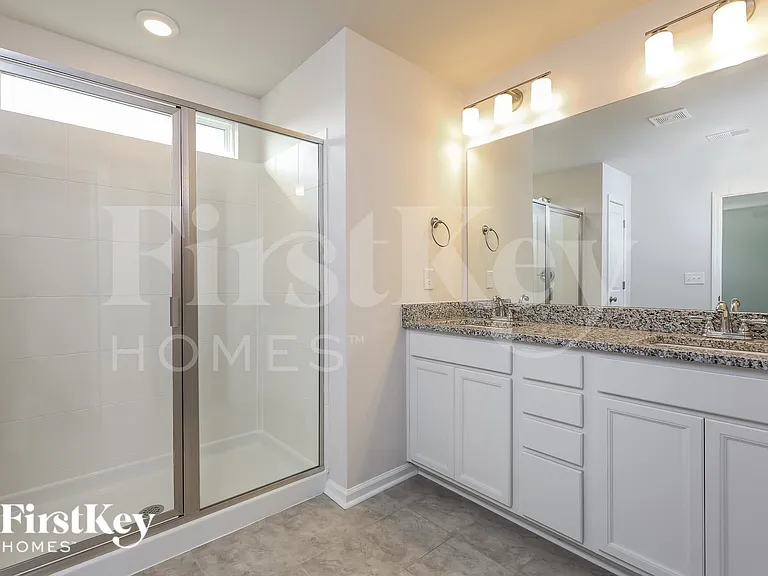 705 Ridgemoor Trl — Photo 10