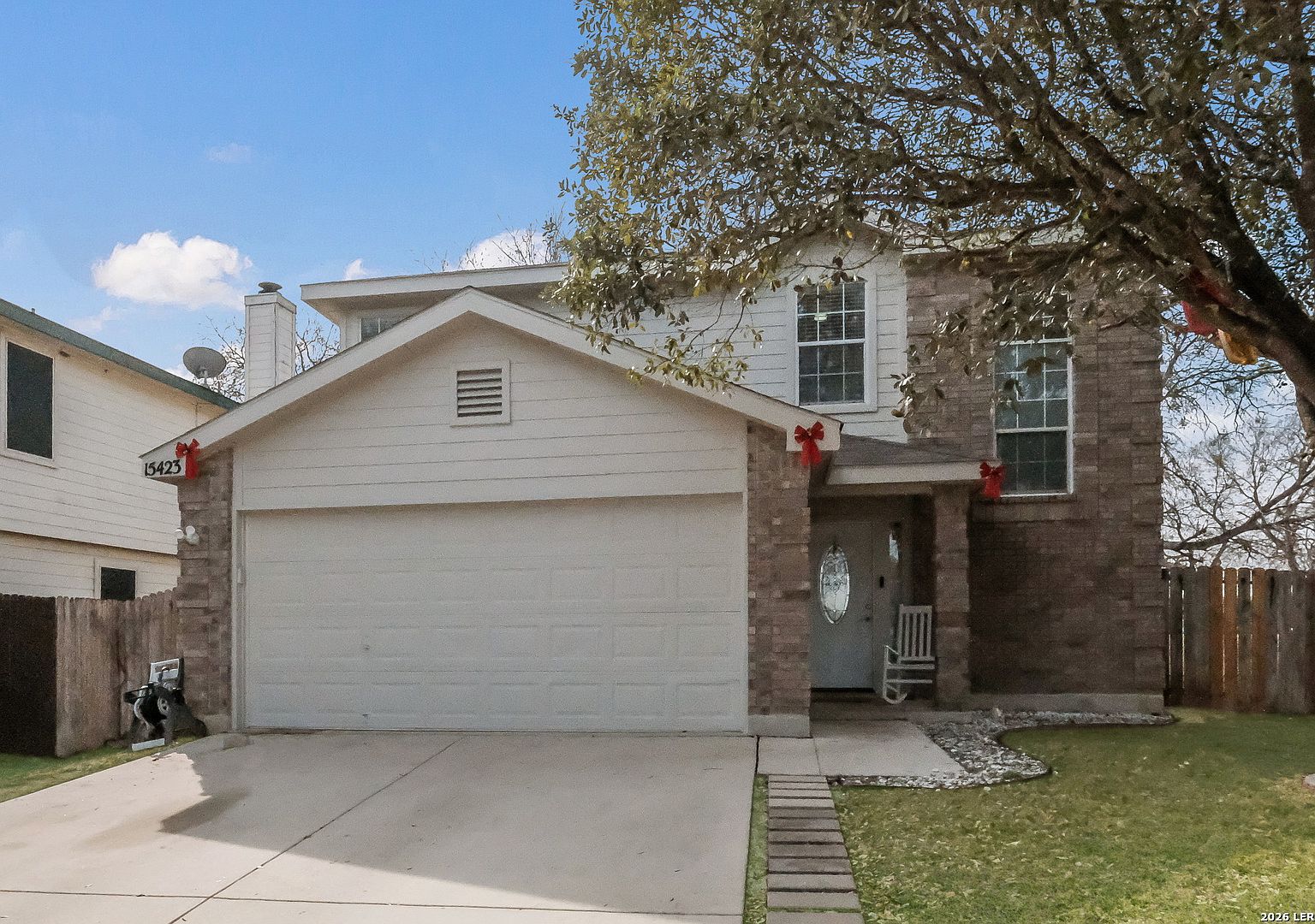 15423 Cog, Selma, TX 78154 | Zillow