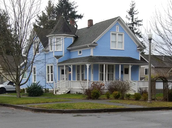 1002 N Ainsworth Ave #B, Tacoma, WA 98403