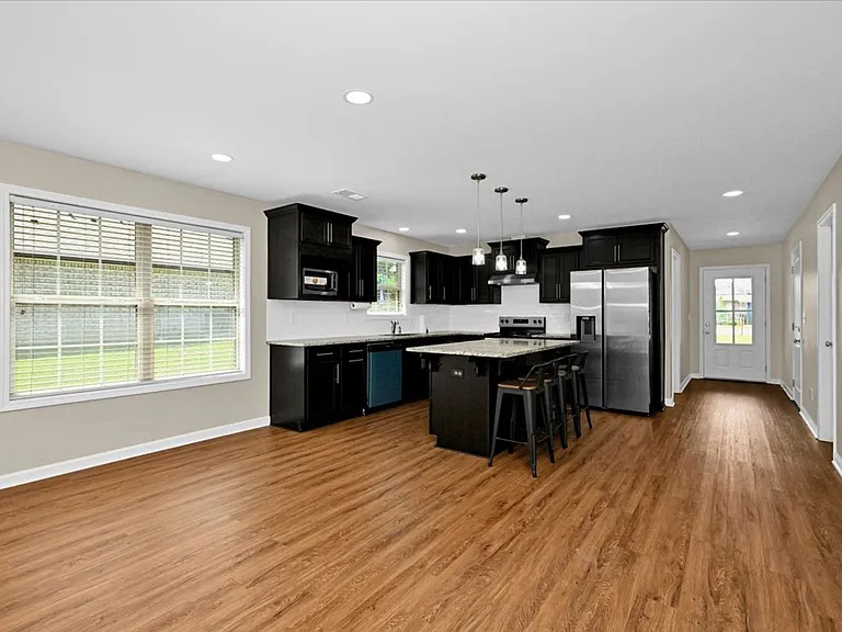 1104 Brownstone Way — Photo 6