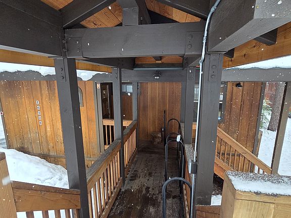 3rd image of 16228 Northwoods Blvd