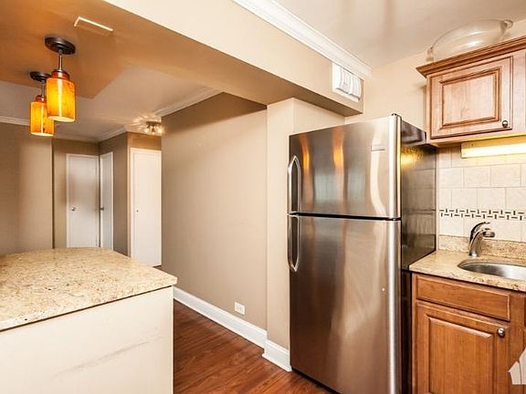 5th image of 3550 N Lake Shore Dr APT 1607