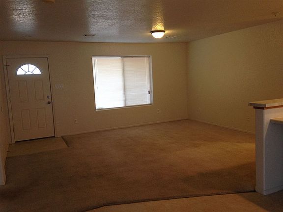 2nd image of 10222 E 38th Pl