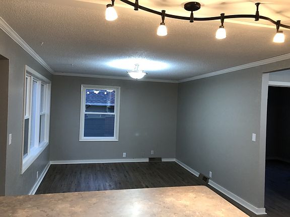 3rd image of 38975 6th Ave