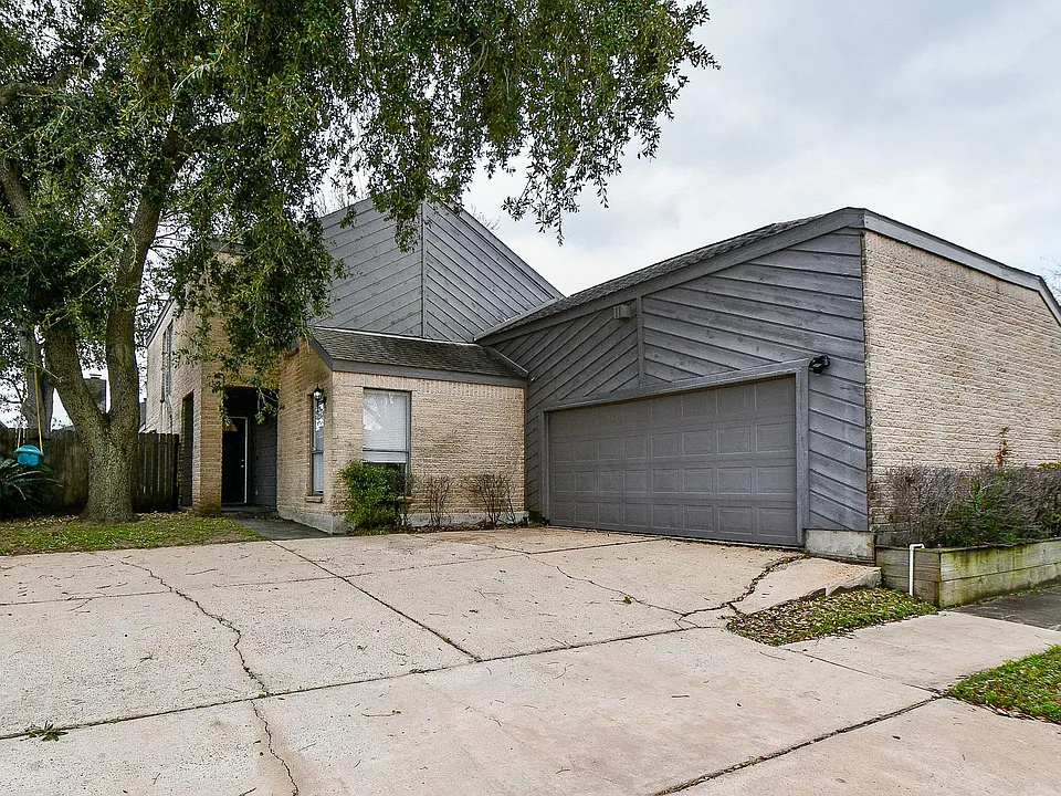 7711 Hopewell Ln