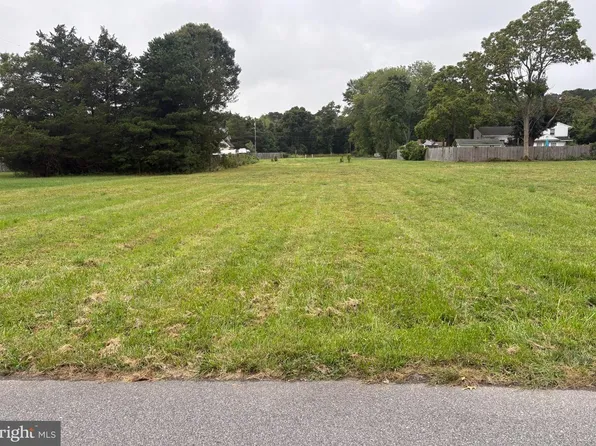 299 Ash Rd, Tuckerton, NJ 08087