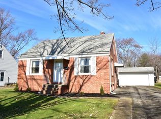 140 Lafayette St, Elyria, OH 44035