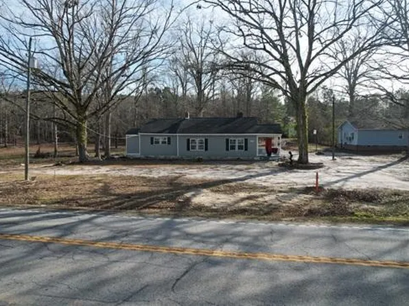 3321 Highway 246 N, Hodges, SC 29653