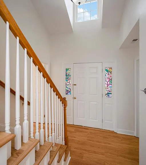 110 Parliament St — Photo 11