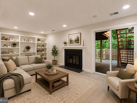 4th image of 6226 MOCKINGBIRD POND TERRACE