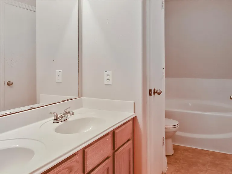 14926 Diamond Way — Photo 6