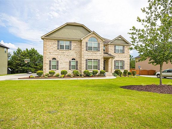 4th image of this home