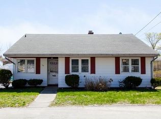 76 Brookline Ave, Hull, MA 02045