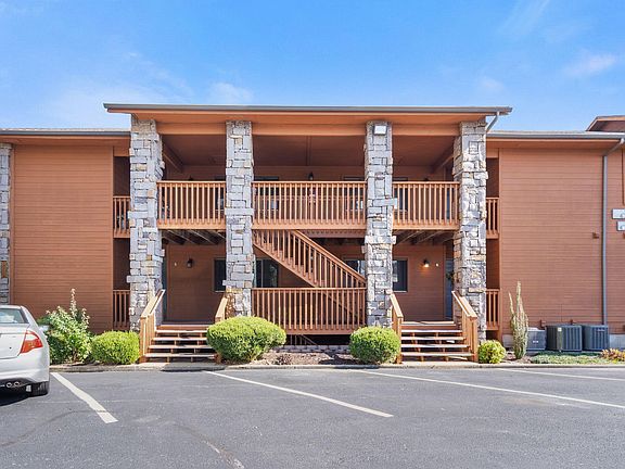 2nd image of 161 Avondale Drive #5